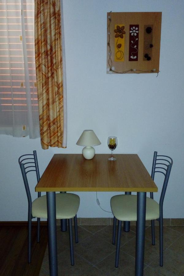 Apartments with a parking space Igrane, Makarska - 13535 Zewnętrze zdjęcie